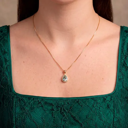 Pingente de Ouro amarelo com Corrente Veneziana, Diamantes e Turmalina Paraíba de 2,02 Cts.