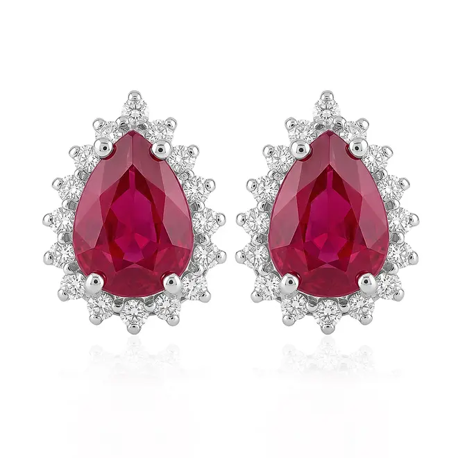 Par de Brincos de Ouro Branco com 32 Diamantes e Rubis totalizando 1,98 Cts.