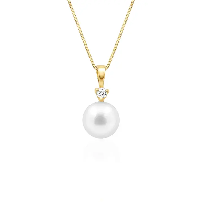 Pingente de Ouro Amarelo com Corrente, Diamante e  Pérola.