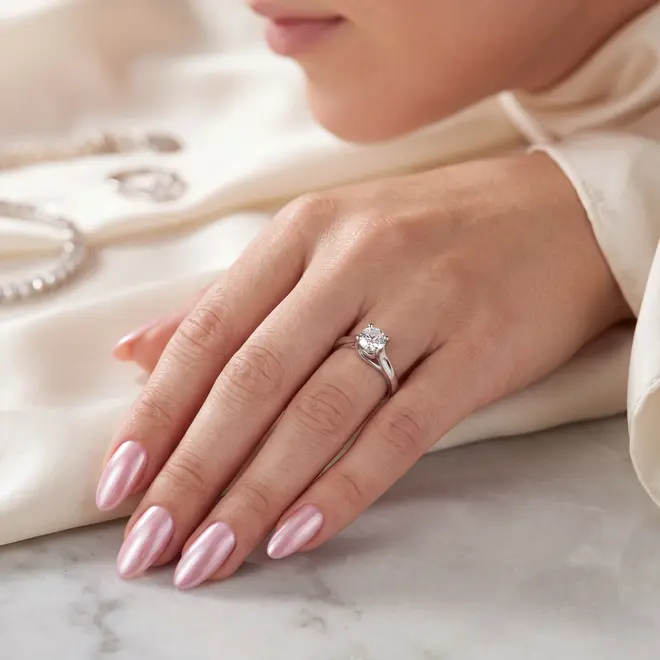 Anel Solitário de Ouro Branco com Diamante de 45 Pts. 125930
