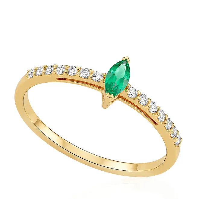 Anel Trabalhado de Ouro Amarelo com Diamantes e Esmeralda 126196