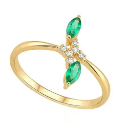 Anel Trabalhado de Ouro Amarelo com Diamantes e Esmeralda 126197
