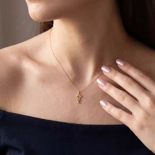Pingente Menina em Ouro Amarelo 18K 126346