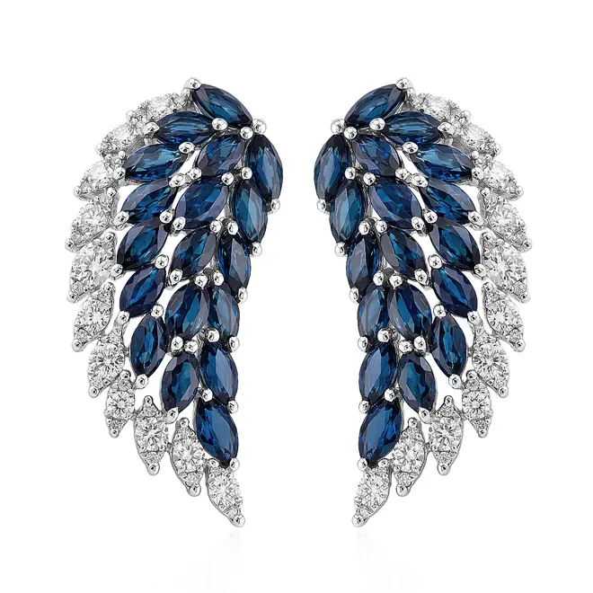 Par de Brincos Asa em Ouro Branco com Diamantes e Safiras totalizando 3,0 Cts.