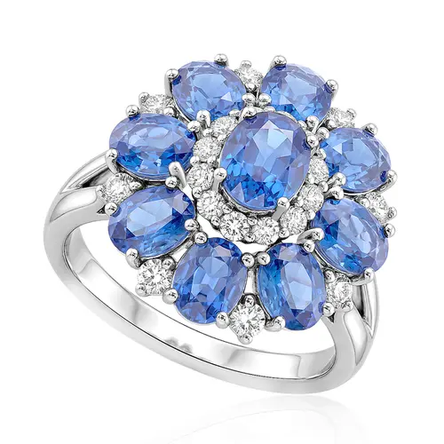 Anel de Ouro Branco com Diamantes e Safiras totalizando 4,08 Cts.
