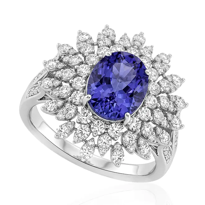 Anel Trabalhado de Ouro Branco com Diamantes e Tanzanita de 2,41 Cts