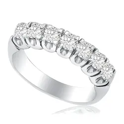 Meia Aliança de Ouro Branco com 1 Ct de Diamantes